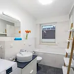 Tatil Evi Reetdachhausschilf-idyll Kutzow